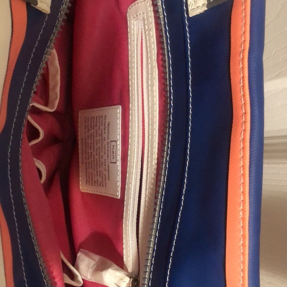 Tous Tote & Wallet brand new with dust bag never been used. - Picture 3 of 11